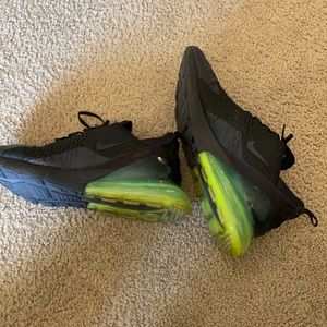 Nike air Max 270 size 13